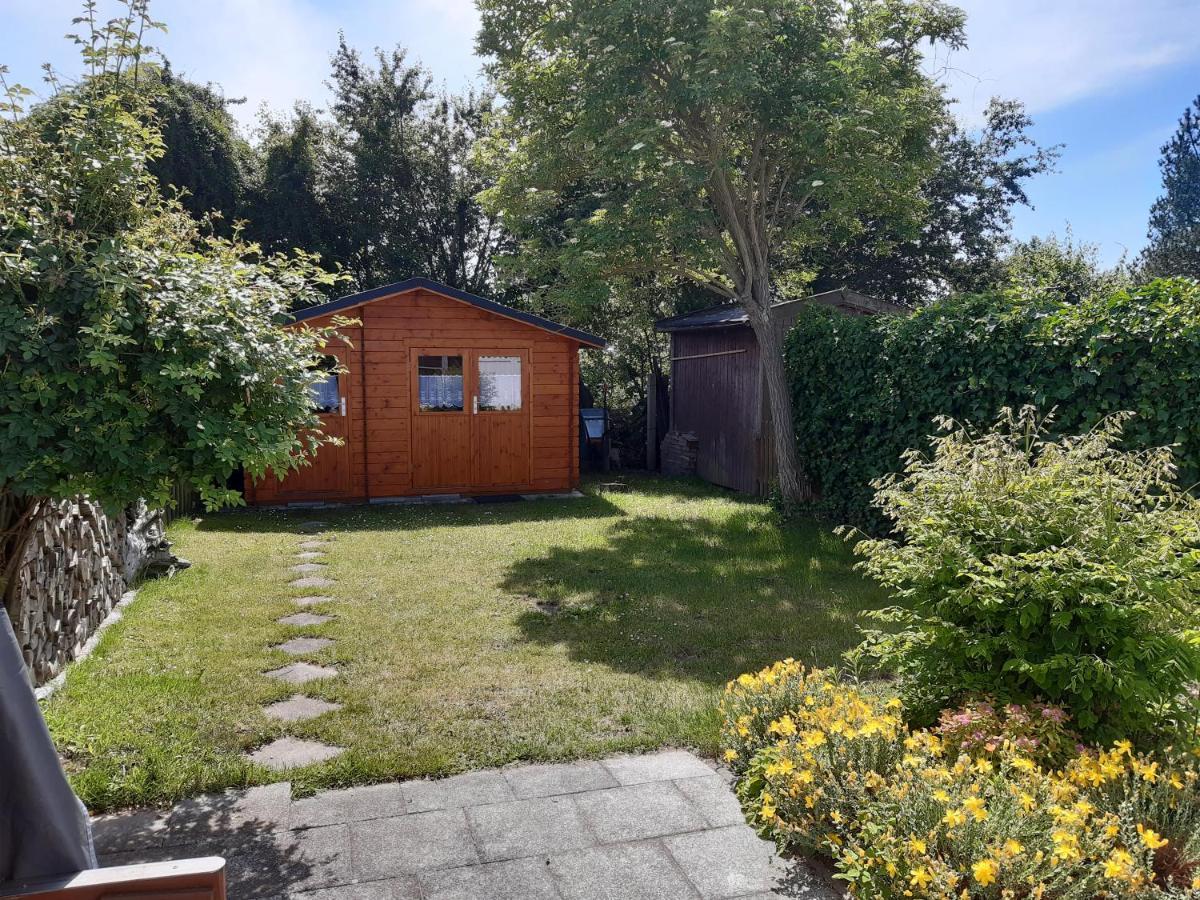 Ferienhaeuschen Kuestenwald Bei Warnemuende, Eigener Garten, Terrasse Mit Strandkorb, 400M Zum Strand Дідріхсгаґен Екстер'єр фото